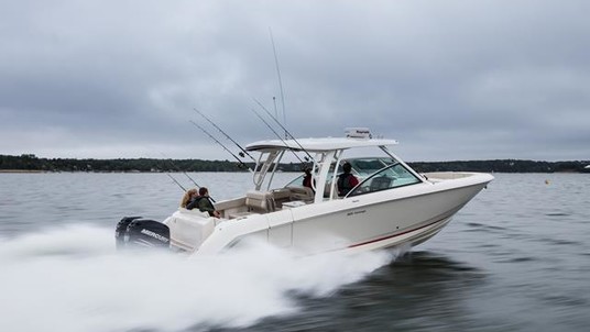 Boston Whaler 320 Vantage