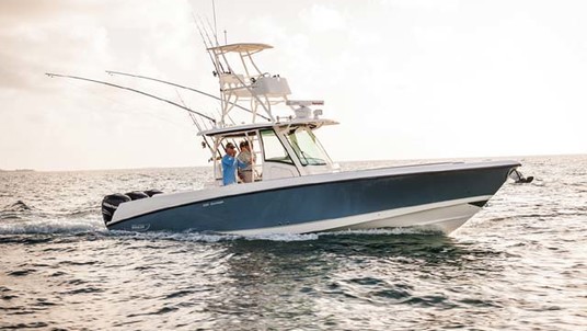 Boston Whaler 350 Outrage