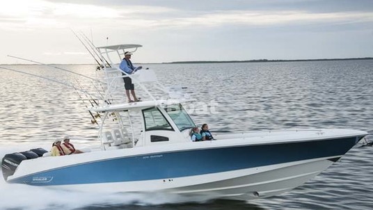 Boston Whaler 370 Outrage