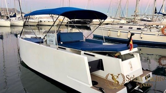 De antonio yachts d23