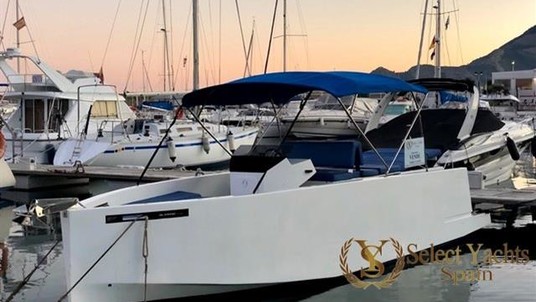 De antonio yachts d23