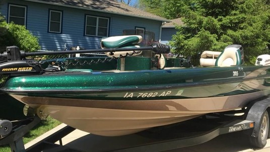 Triton 205 walleye "fish and ski"