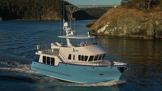 Northern marine ocean expedition style