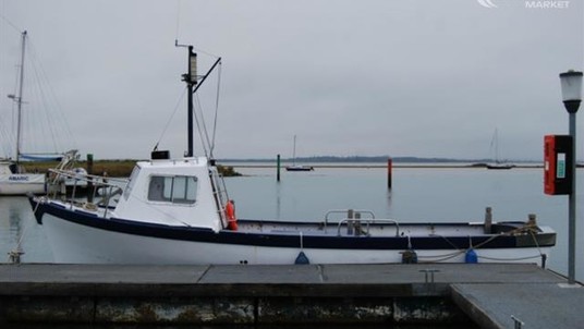 Cheverton workboats cheverton 27 launch
