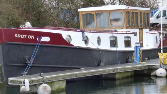 Tyler wilson replica dutch barge