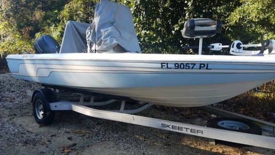 Skeeter sx200 bay boat