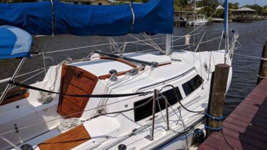 Catalina 28