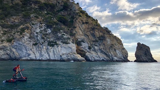 Red shark trimaran - sport and adventure models