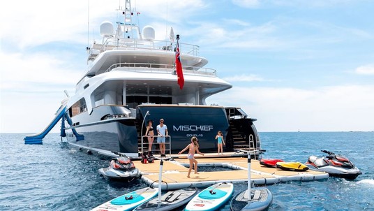 Nautibuoy sport and voyager series platforms