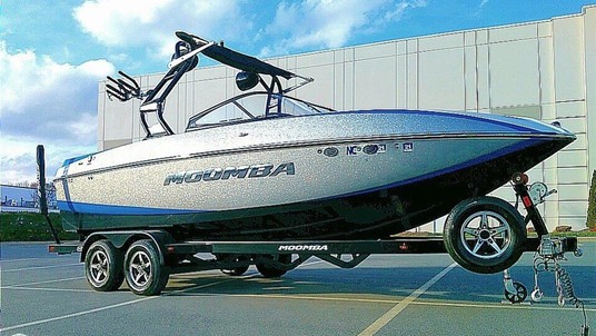 Moomba craz surf edition