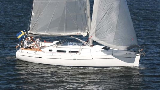 CR Yachts 370