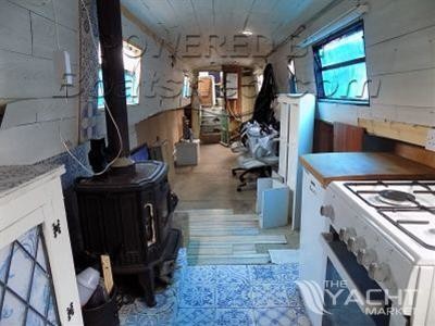 Narrowboat 65ft cruiser stern