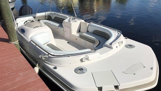 Hurricane fundeck 232