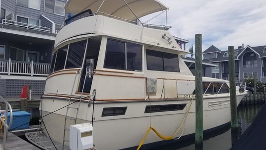 Pacemaker 46 flush deck motor yacht