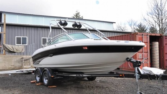 Sea ray 200 select
