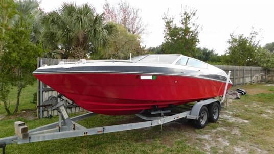 Four winns liberator 201