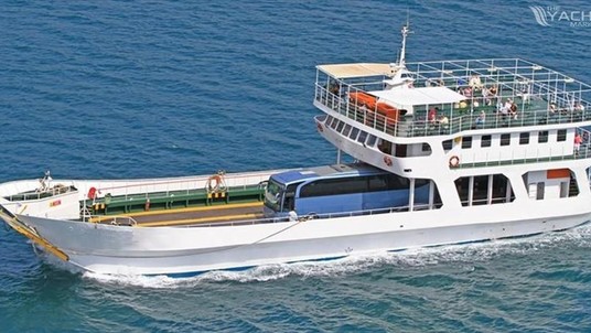 Greece single ended landing craft