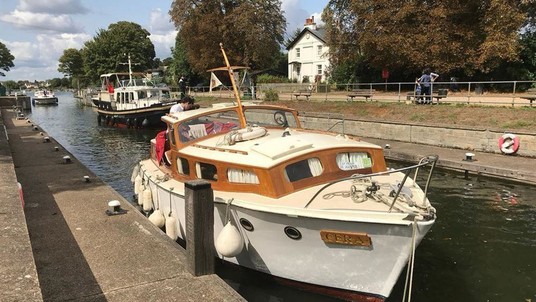 Traditional 28 cruiser