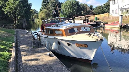 Traditional 28 cruiser