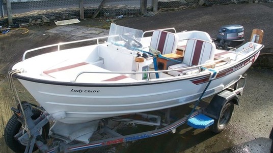 Bonwitco 385 with steering console