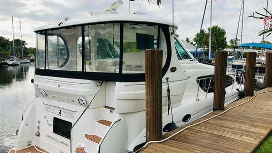 Sea ray 400 motor yacht