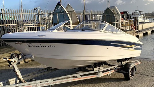 Four winns horizon 170 le