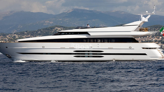 Cantieri di Pisa Akhir 108