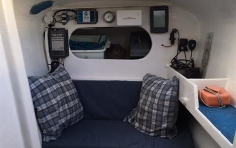 Dazcat open bridgedeck