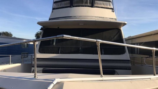 Holiday mansion coastal commander