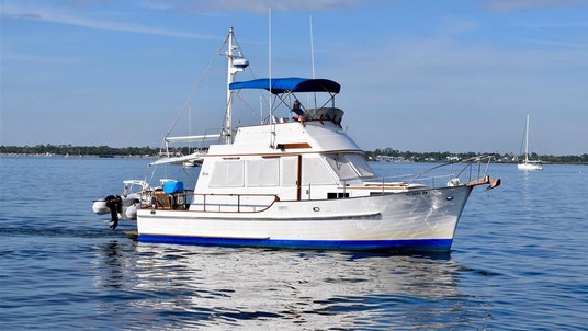Island gypsy 32 sedan
