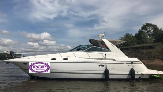 Cruisers yachts 3870