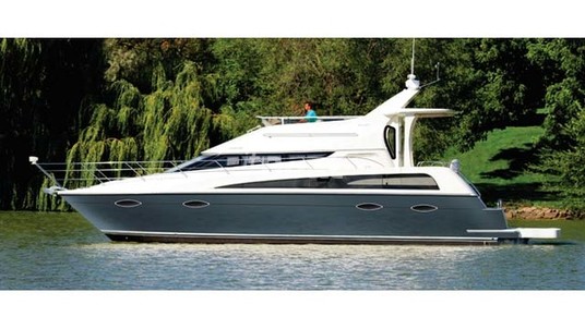 Carver 47 Motor Yacht