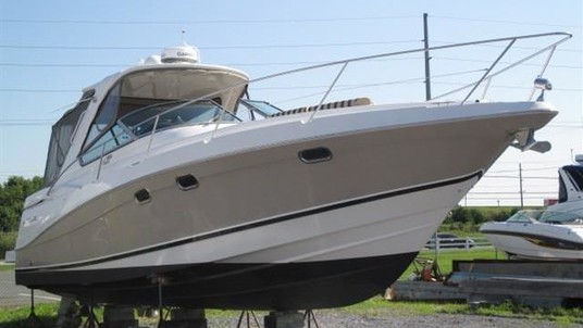 Four winns 378 vista