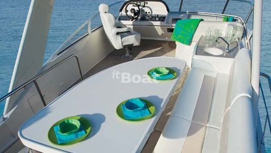 Carver 43 Super Sport