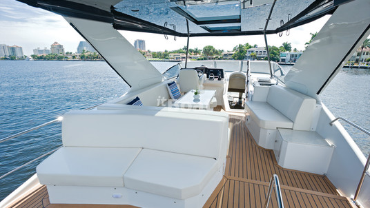 Carver 54 Voyager