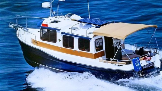 Ranger tugs r27