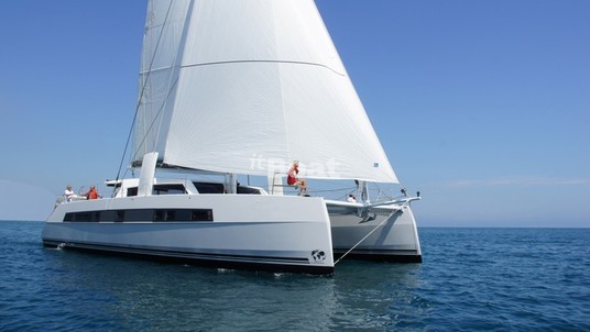 Catana C62