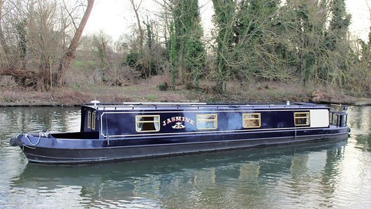 Dragon cruiser stern narrowboat