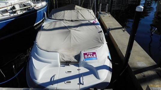 Four winns funship 264