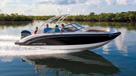 Chaparral 250 SunCoast