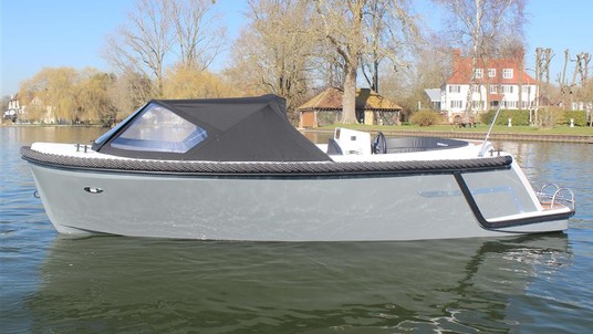 Corsiva 565 tender
