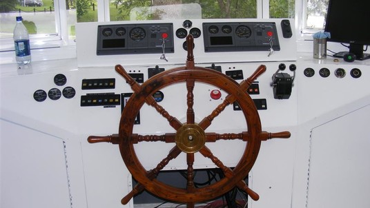 60 x 16 tri-toon passenger vessel