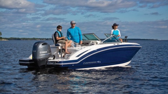 Chaparral 210 SunCoast Ski & Fish