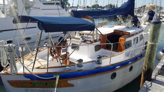 Spindrift 43 pilothouse cutter