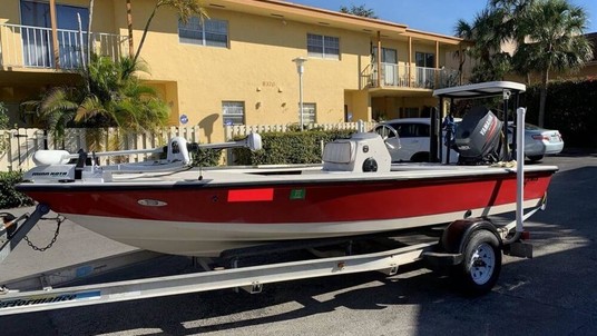 Hewes 16.9 redfisher