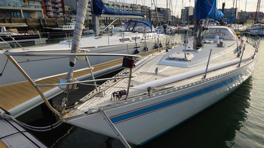 Standfast (design ed dubois) 43