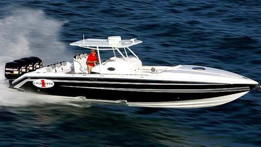 Cigarette 39' Top Fish