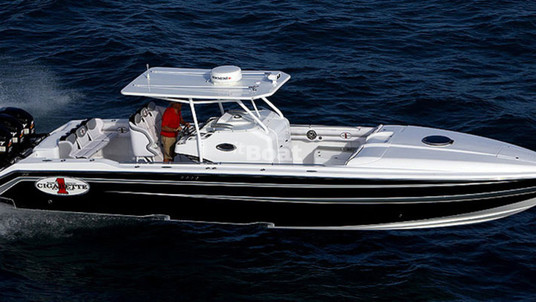 Cigarette 39' Top Fish