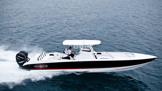 Cigarette 39' Top Gun Open