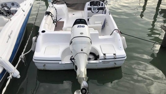 Hurricane 188 sun deck sport